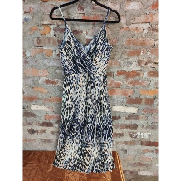 H&M Dress Womens Sz S Small Pleated Animal Print Summer R - Picture 1 of 3